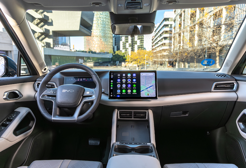 ATTO-2-DM-i_Interior-1 EL BYD ATTO 2 DM-i irrumpe para redefinir el segmento de los SUV urbanos desde 18.190 euros