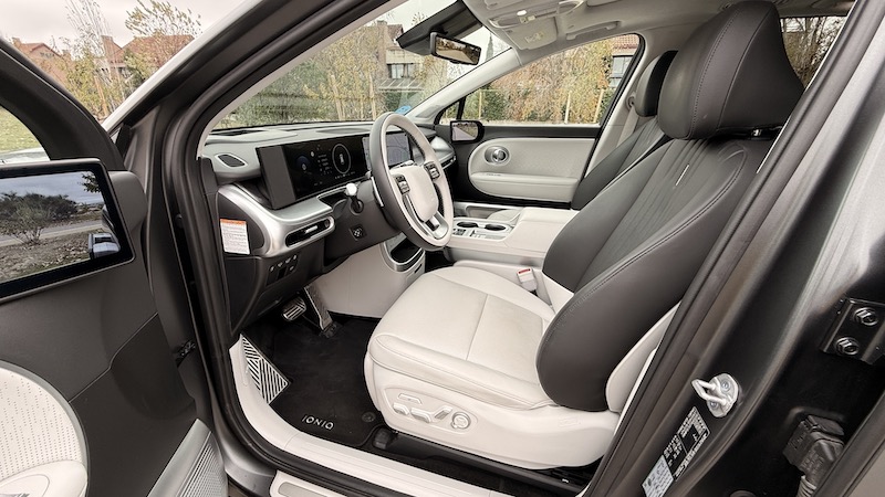 HYUNDAI-IONIC-9-ASIENTOS-DELANTEROS Hyundai Ioniq 9 el nuevo referente eléctrico que redefine el confort y la tecnología
