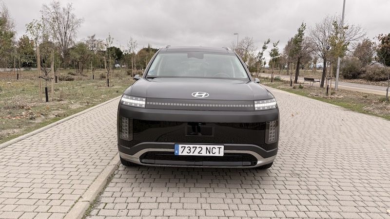 HYUNDAI-IONIC-9-FRONTAL Hyundai Ioniq 9 el nuevo referente eléctrico que redefine el confort y la tecnología