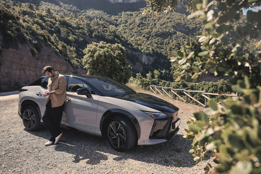 Steer-by-Wire_de_Lexus_RZ-5-scaled-1 Lexus reinventa la conducción con el nuevo sistema Steer-by-Wire del RZ