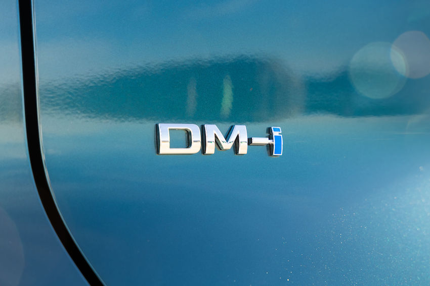 ATTO-2-DM-i_Detalles-6 BYD DM-i: la tecnología que acerca los híbridos enchufables a la experiencia de un coche eléctrico
