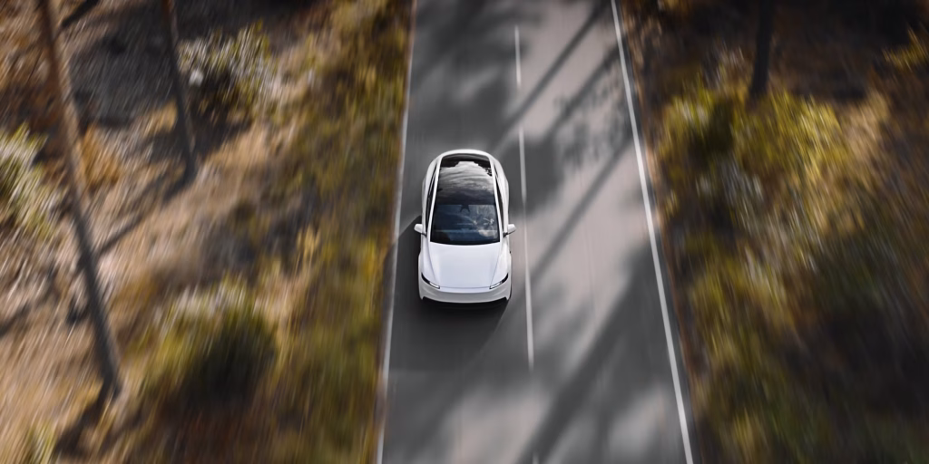 Model-Y-Standard-Affordable-Desktop-EMEA-1024x512 Tesla Model Y vs BYD Seal U: ¿cuál es mejor SUV eléctrico?