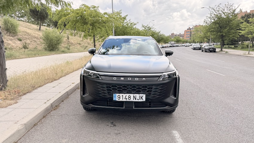 OMODA-9-FRONTAL Omoda 9 PHEV AWD: el SUV híbrido enchufable que quiere jugar en terreno premium