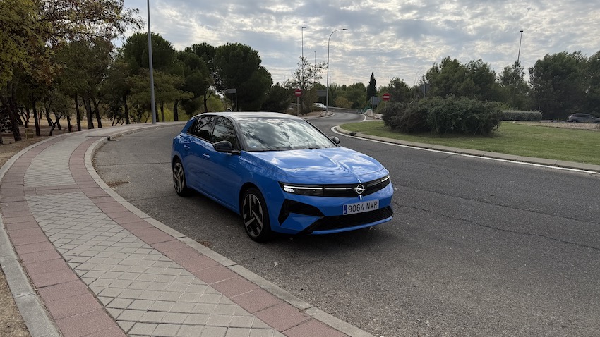 IMG_3840 Prueba Opel Astra GS Electric 156 CV: un eléctrico que convence más por su equilibrio que por sus cifras