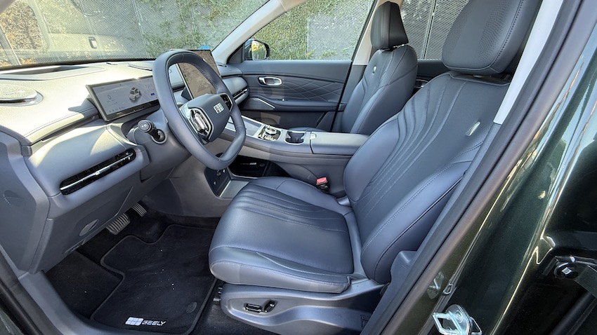 Geely-Starray-EM-i-asientos-delanteros Prueba Geely Starray EM-i: un SUV híbrido enchufable que apuesta por el confort, la tecnología y el espacio