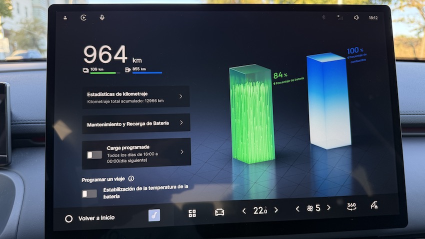 Geely-Starray-EM-i-bateria-y-gasolina Prueba Geely Starray EM-i: un SUV híbrido enchufable que apuesta por el confort, la tecnología y el espacio