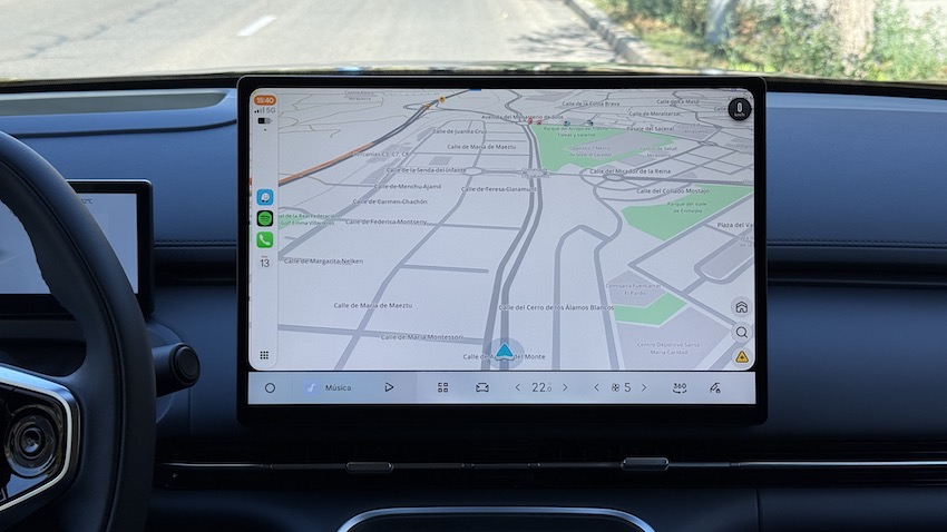 Geely-Starray-EM-i-pantalla-multimedia Prueba Geely Starray EM-i: un SUV híbrido enchufable que apuesta por el confort, la tecnología y el espacio
