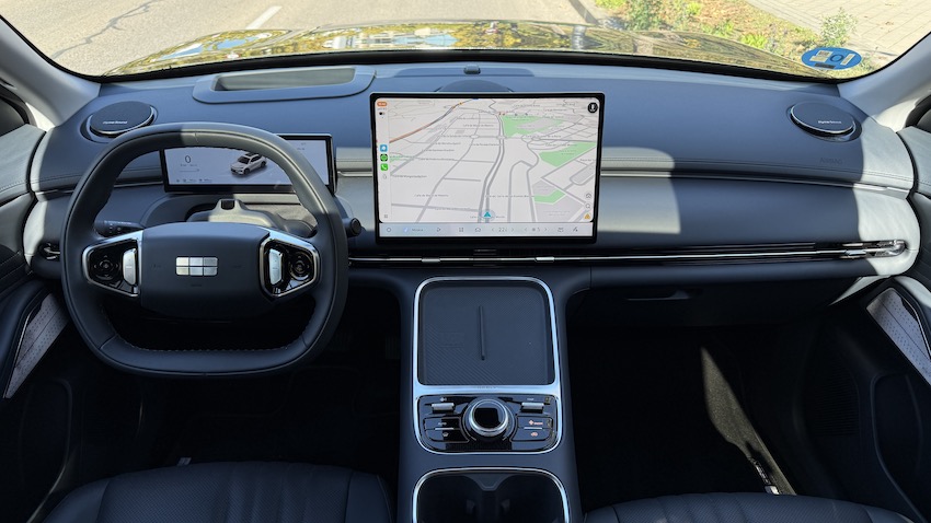 Geely-Starray-EM-i-salpicadero Prueba Geely Starray EM-i: un SUV híbrido enchufable que apuesta por el confort, la tecnología y el espacio