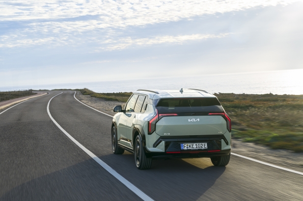 KIA-1 Kia EV3: el SUV compacto eléctrico que revoluciona los viajes y la vida diaria