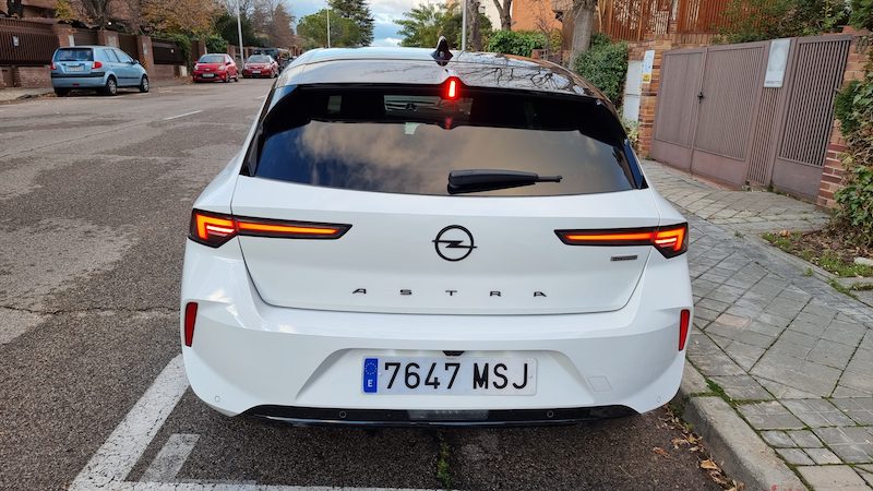 20241209_171746-scaled-1 Opel Astra 5P GS 1.2T Hybrid eDCT6 S/S 136 CV (100kW)