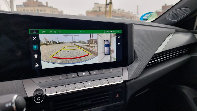 20241214_113506-scaled-1 Opel Astra 5P GS 1.2T Hybrid eDCT6 S/S 136 CV (100kW)