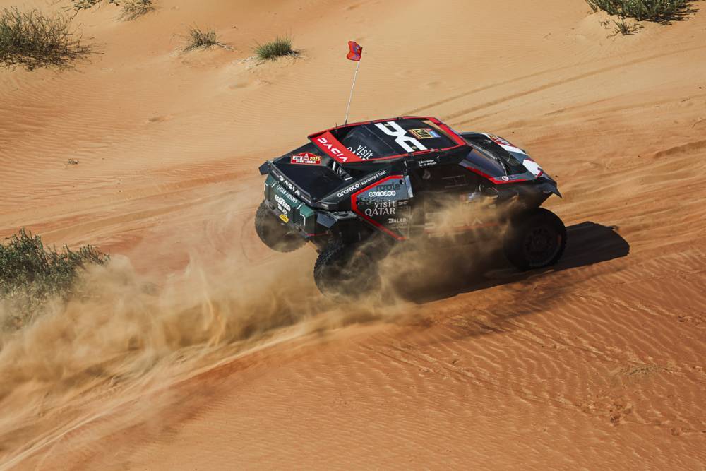 coches-1 Dakar 2025: Sanders y Al Rajhi brillan en una edición histórica llena de hazañas y sorpresas