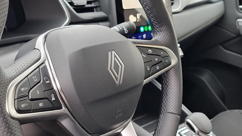 20250207_130213 Renault Symbioz E-Tech Hybrid: Innovación y eficiencia en el segmento SUV