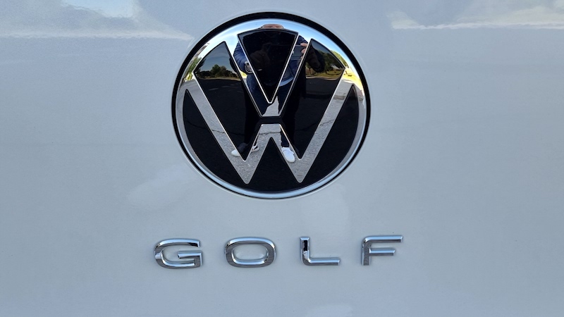 20250421_102947 Volkswagen Golf 50 Aniversario 1.5 eTSI DSG: Medio siglo de historia en clave híbrida