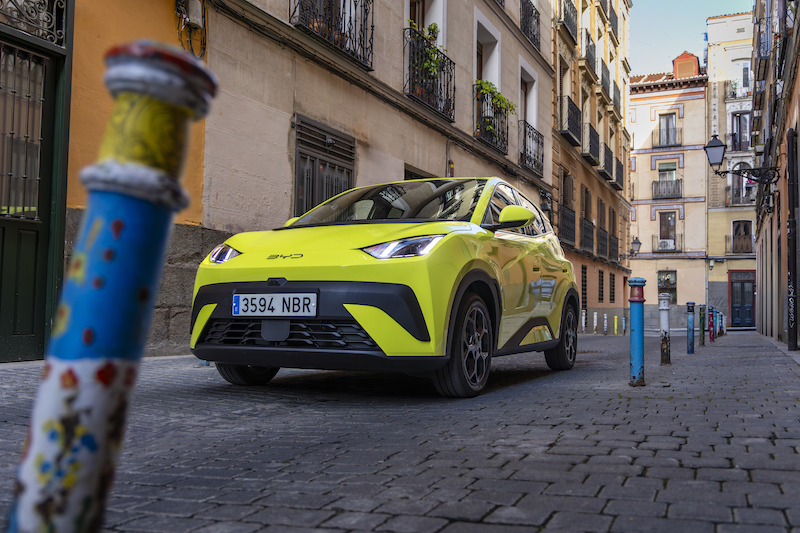 DOLPHIN-SURF_Lime-Green_Estatico-36 Nuevo BYD Dolphin Surf el urbano eléctrico que lo tiene todo desde 11.780 euros