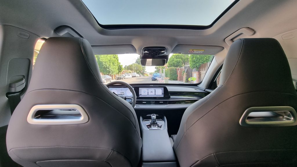 Ebro-interior-1024x577 EBRO S700 Luxury 147 CV, el regreso de una leyenda con ADN europeo