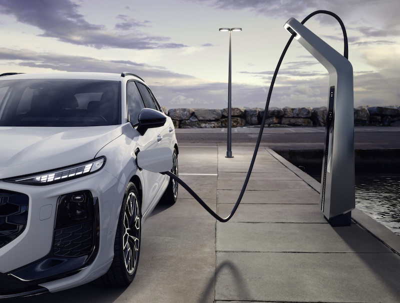 A250949_large Nuevo Audi Q3 2025 un diseño más emocional, más tecnología, más autonomía eléctrica y una gama más completa que nunca