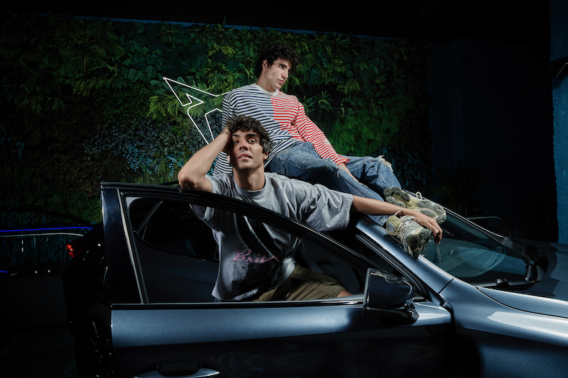 Javier-Calvo-and-Javier-Ambrossi-join-CUPRA-City-Garage-Madrid-Tribe_03_HQ Javier Calvo y Javier Ambrossi se suman a la tribu de CUPRA City Garage Madrid