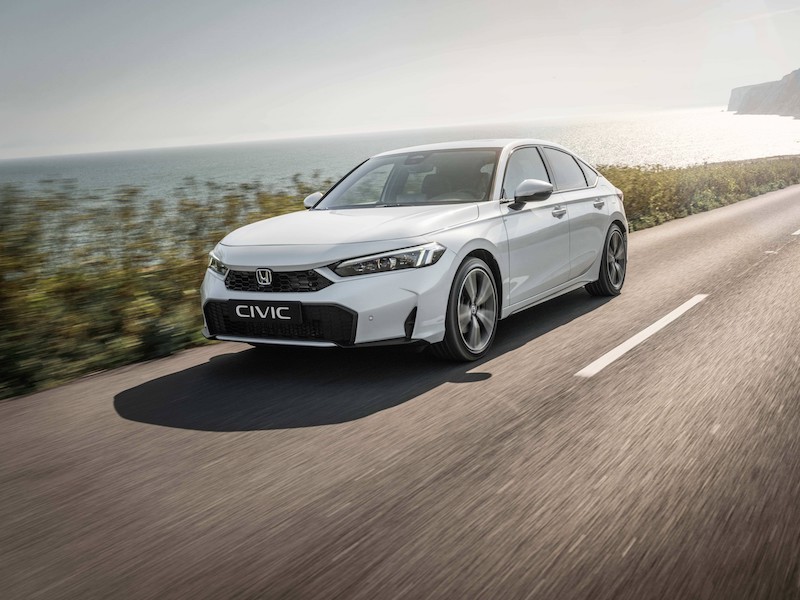 Honda Civic eHEV 2026