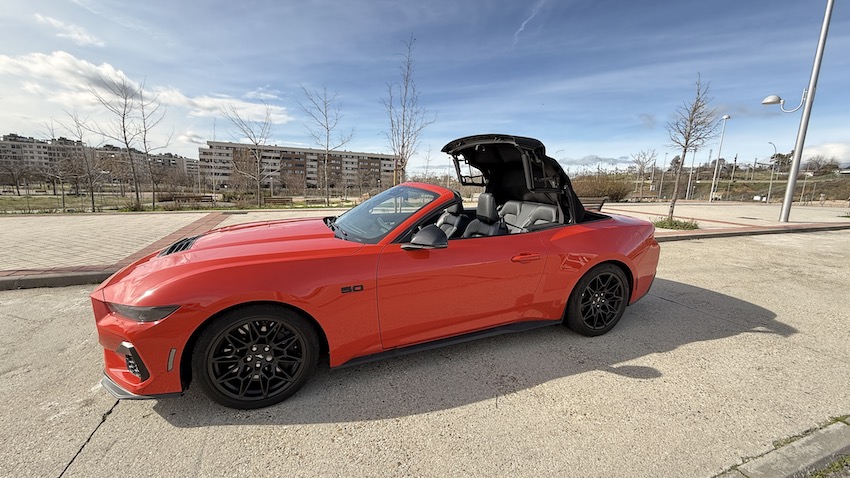 Ford-Murstang-GT-convertible Ford Mustang GT Convertible V8: el último gran icono americano a cielo abierto