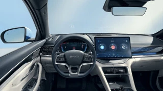 7927 Tesla Model Y vs BYD Seal U: ¿cuál es mejor SUV eléctrico?