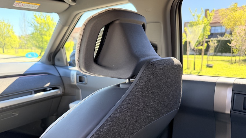 KIA-EV3-asiento-delantero Prueba Kia EV3 GT-Line 2025 — El SUV eléctrico compacto que acerca el futuro: 81,4 kWh, hasta 563 km WLTP y diseño rompedor