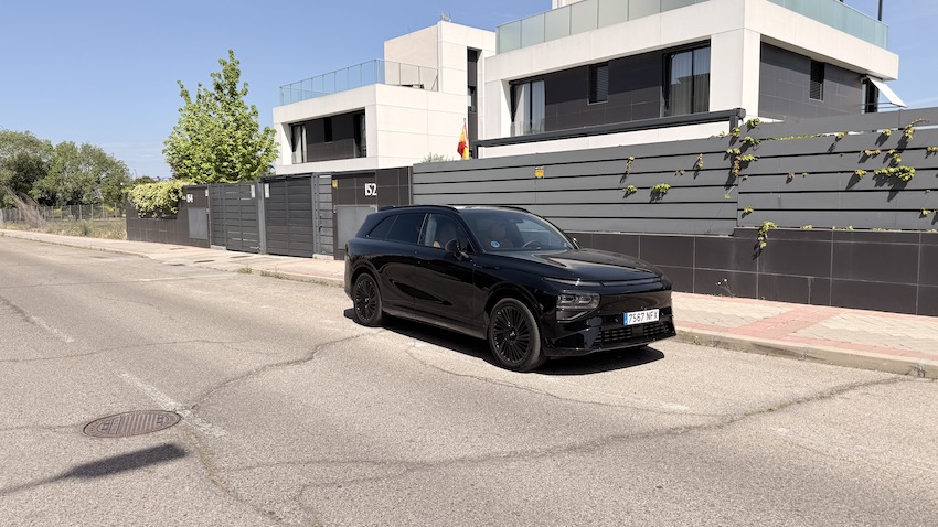 Al-volante-ciudad-casa Prueba XPENG G9 AWD Performance: carga ultrarrápida