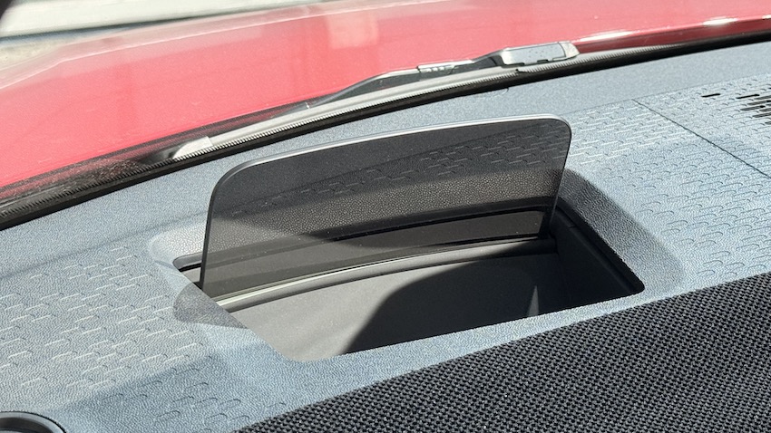 Mini-Countryman-pantalla-saliedo-2 Probamos el MINI Countryman eléctrico: el MINI que ha crecido hasta convertirse en un SUV premium con personalidad propia