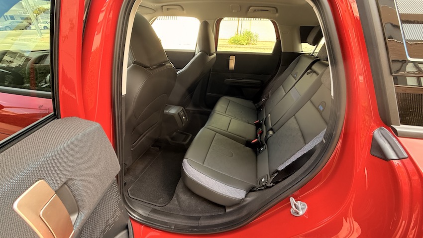 Mini-Countyman-e-asientos-traseros Probamos el MINI Countryman eléctrico: el MINI que ha crecido hasta convertirse en un SUV premium con personalidad propia