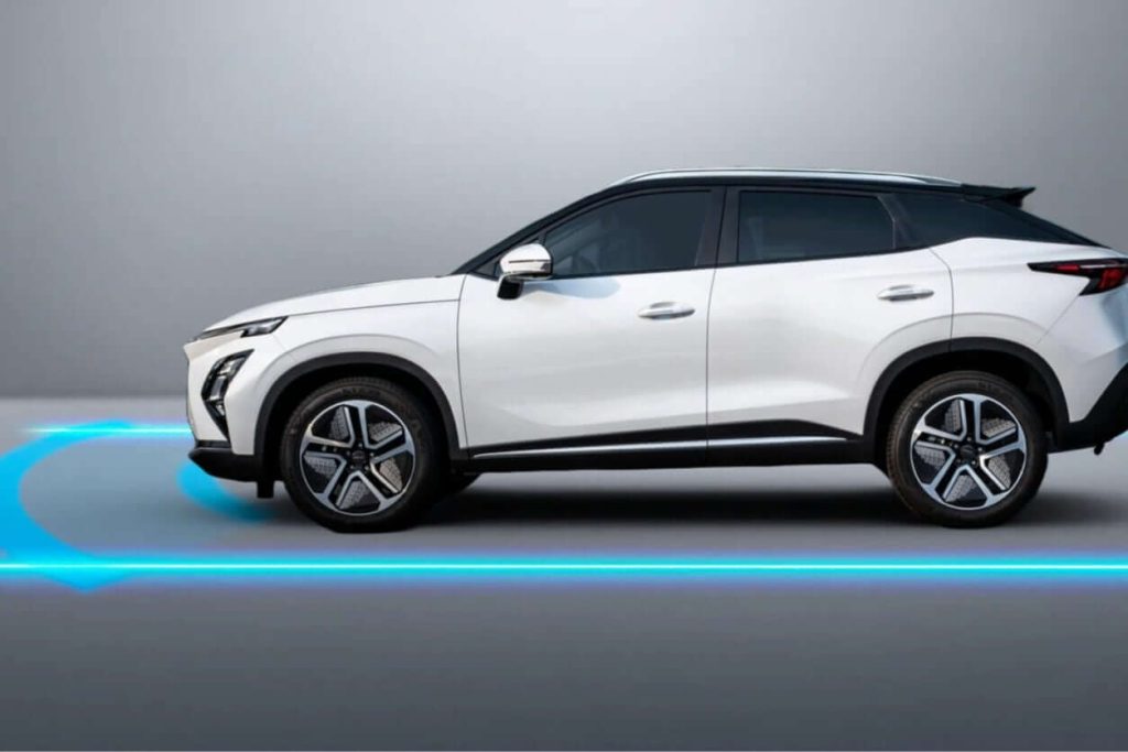 Asistente-permanencia-en-carril-1024x683 OMODA 5 SHS-H: el SUV híbrido que quiere hacerse un hueco con diseño, potencia y consumo real muy convincente
