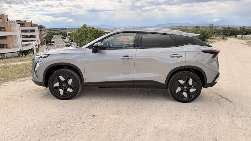 IMG_0318 OMODA 5 SHS-H: el SUV híbrido que quiere hacerse un hueco con diseño, potencia y consumo real muy convincente