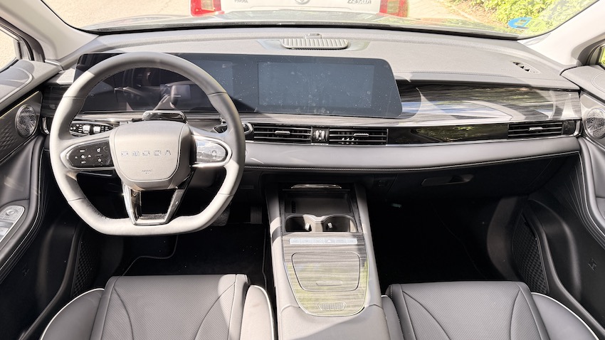 IMG_0359 OMODA 5 SHS-H: el SUV híbrido que quiere hacerse un hueco con diseño, potencia y consumo real muy convincente