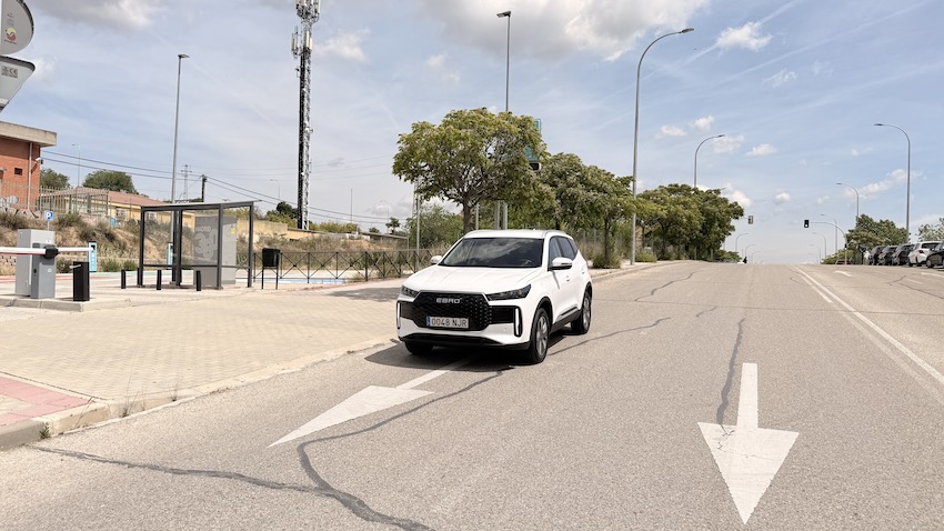 IMG_0882 EBRO s400 HEV: el SUV urbano español que apuesta por la eficiencia híbrida, la tecnología y una dotación muy completa