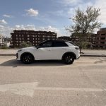 Volkswagen T-Roc R-Line 1.5 eTSI 150 CV DSG visto de perfil durante la prueba