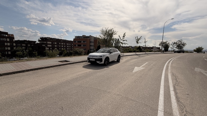 IMG_1706 Prueba del Volkswagen T-Roc R-Line 1st Edition 1.5 eTSI: el SUV compacto que quiere jugar en la liga premium