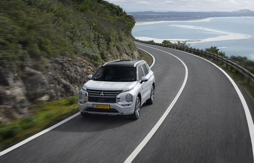 Outlander-PHEV-2 Mitsubishi rebaja el acceso al Outlander PHEV hasta los 29.500 euros y refuerza su ofensiva en los SUV híbridos enchufables