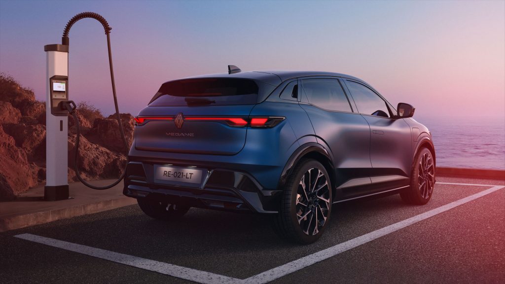 R-DAM_1783872-1-1024x576 El nuevo Renault Megane E-Tech eléctrico evoluciona con más autonomía, tecnología y un diseño todavía más deportivo