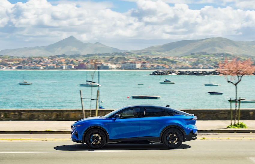 Alpine-A390-GT-1.JPG Cinco razones por las que el Alpine A390 quiere convertirse en el eléctrico ideal para viajar este verano
