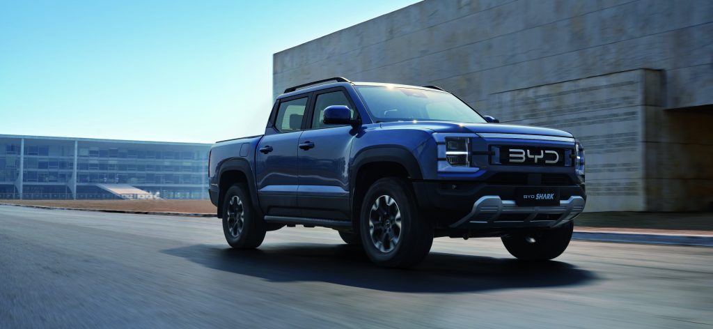 BYD-SHARK-1024x472 El BYD SHARK revoluciona el segmento pick-up con tecnología híbrida enchufable y 436 CV