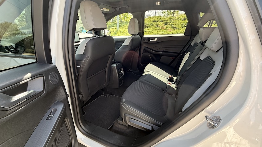 IMG_2469 Prueba Ford Kuga ST-Line PHEV 232 CV: el híbrido enchufable que sigue siendo una de las referencias del segmento SUV