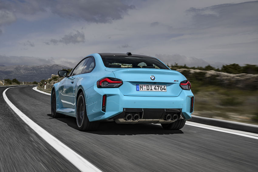 P90642488_highRes_the-new-bmw-m2-with- BMW M2 con M xDrive: ya tiene precio para España y estrena tracción total inteligente