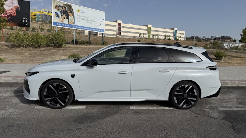 IMG_3493 Prueba Peugeot 308 SW GT Hybrid 145 e-DCS6: el familiar que demuestra que todavía hay vida más allá de los SUV
